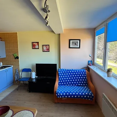 Compact & Cozy